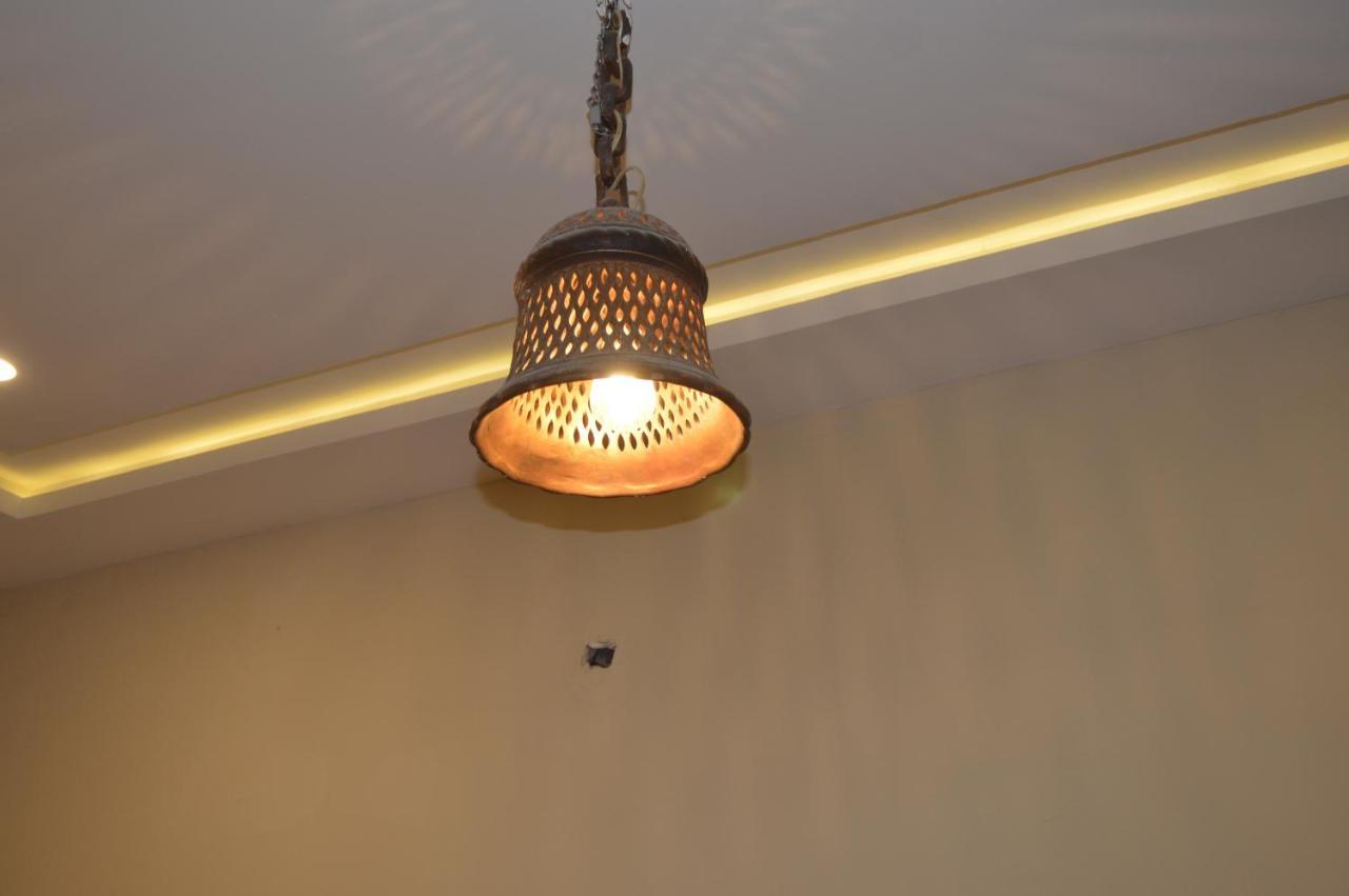 New Shelton Guest House Iszlámábád Kültér fotó