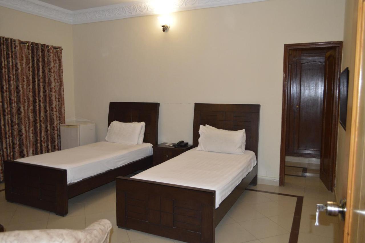 New Shelton Guest House Iszlámábád Kültér fotó