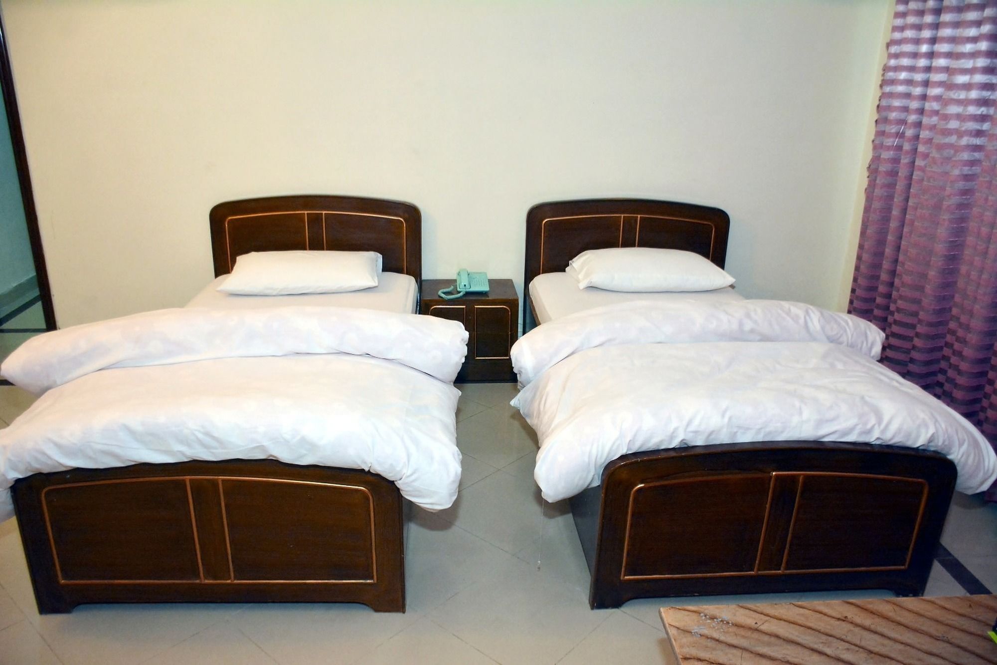 New Shelton Guest House Iszlámábád Kültér fotó