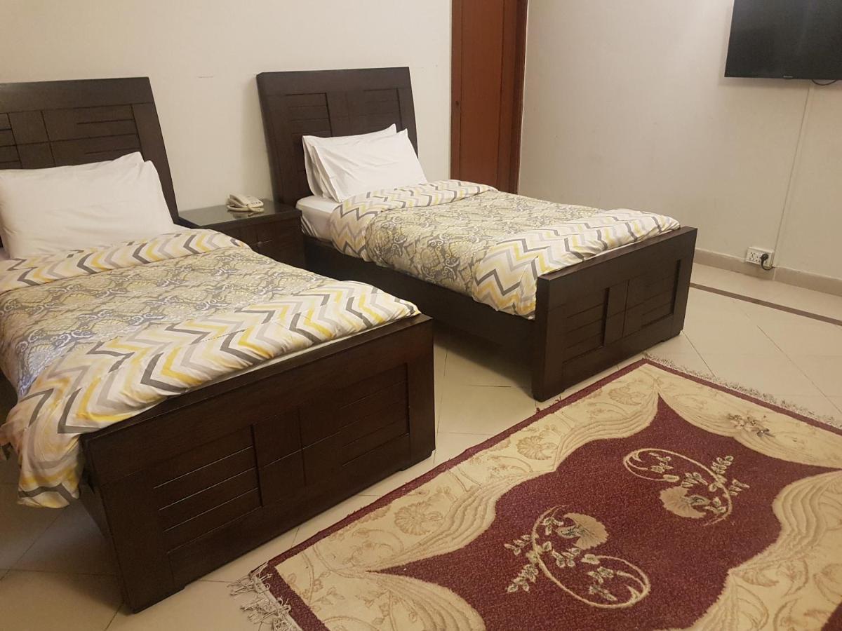 New Shelton Guest House Iszlámábád Kültér fotó
